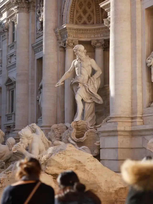 Trevi & Pantheon—Timeless Beauty of Rome.