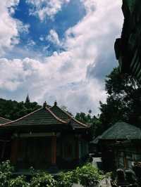 Tirta Empul: Sacred Serenity in Bali 🌿💧
