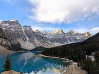 夢蓮湖（Moraine Lake）的日出美景！！