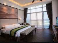 Forest City Golf Hotel: Your Luxe Getaway in Nature 🌳⛳