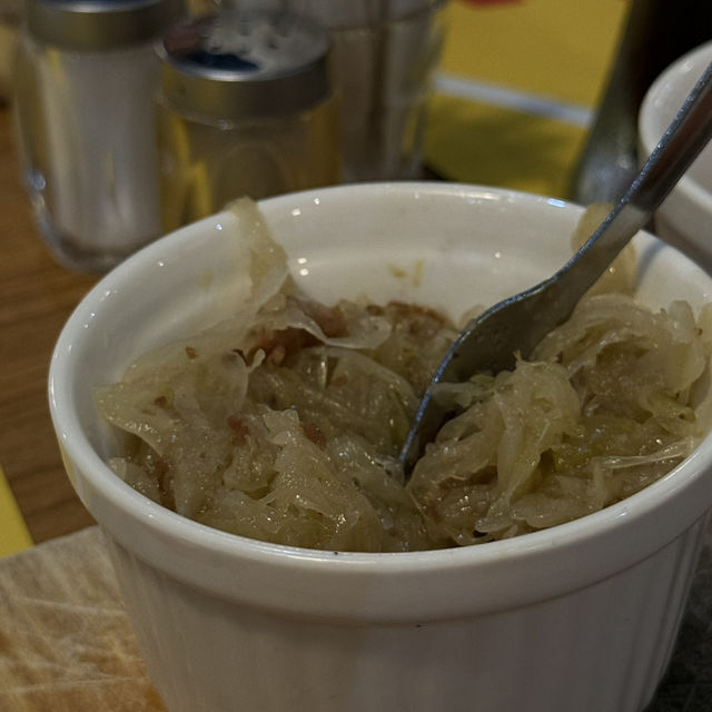 Euro Deli: The Ideal Venue for Big Groups and Great Food 🇲🇾 Euro Deli: The Ideal Venue for Big Groups and Great Food 🇲🇾