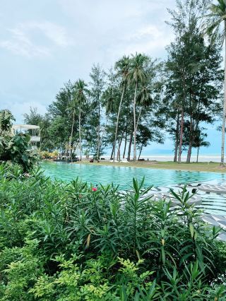 Roxy Beach Resort Sematan: สถานที่พักผ่อนริมทะเลที่สมบูรณ์แบบของคุณ