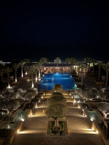 🌴 Более очаровательный вечер в отеле Four Seasons Hotel Tunis 🌙