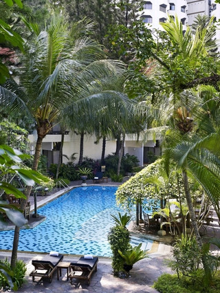 Singapore's most HISTORICAL hotel!