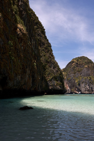 กระบี่ ทางตอนใต้ของไทย สวยงามจนน่าทึ่งจริงๆ