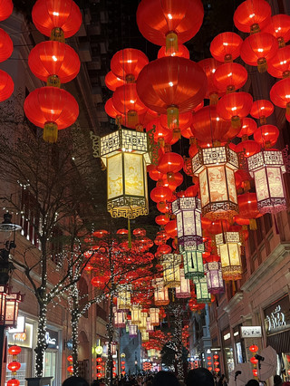 灣仔利東街、藍屋!看LED及手繪花燈飾🏮