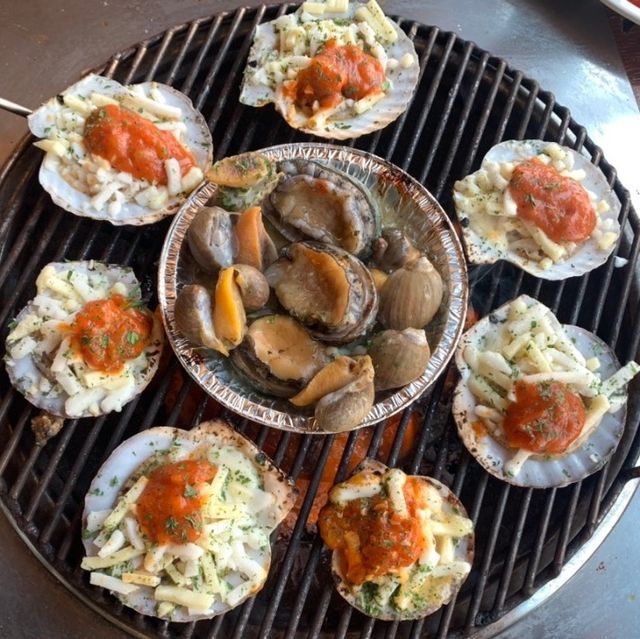 🐚오이도가면 조개포차의 ‘3단 가리비 치즈구이’ 먹어야쥬 | 트립닷컴 시흥 🐚오이도가면 조개포차의 ‘3단 가리비 치즈구이’ 먹어야쥬... 