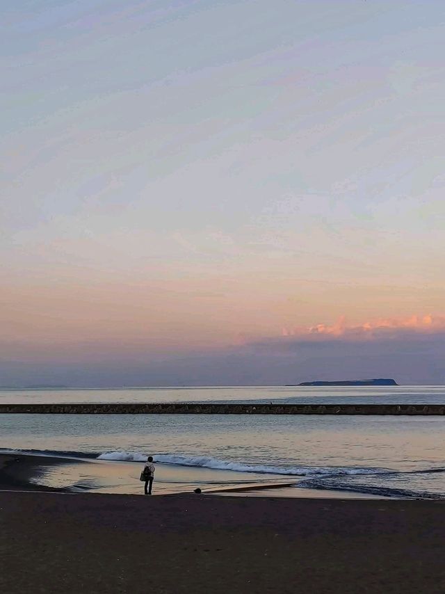 Japan's black volcanic beach ⛱️ 🌋