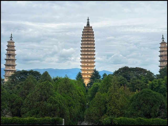 The Three Pagodas - Yunnan 