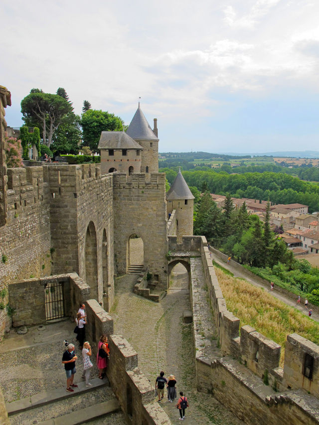 <固若金湯的中世紀堡壘 - 卡爾卡松城堡 (Cité de Carcassonne)>
