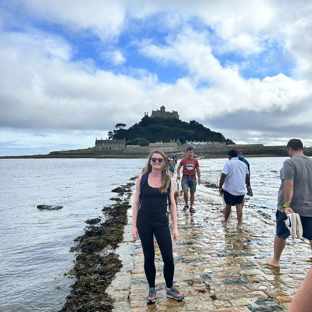 The castle in the sea 