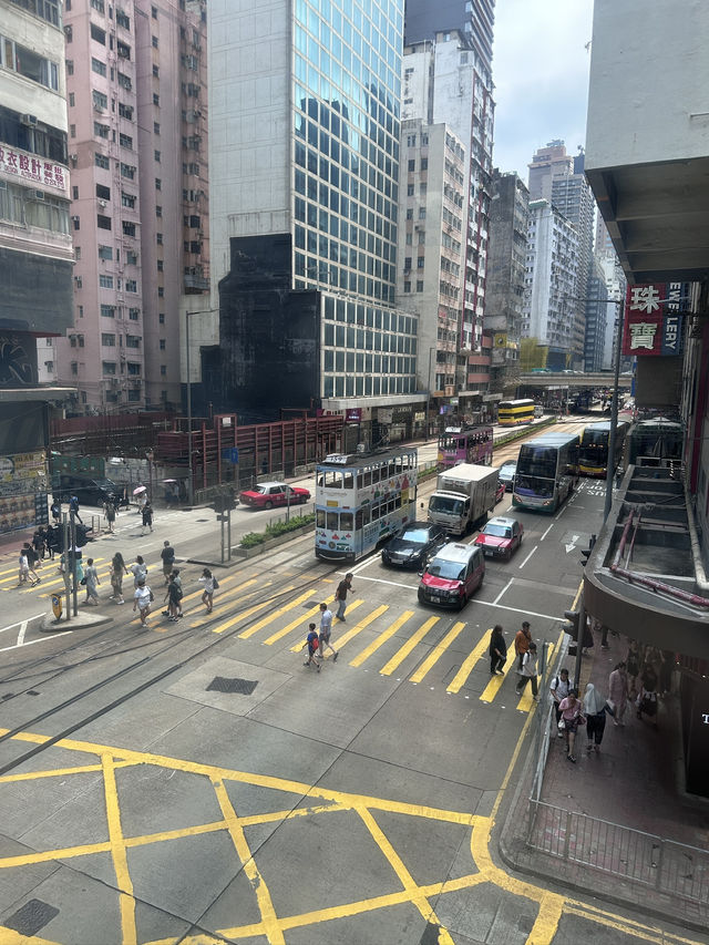 Causeway Bay, Hong Kong’s Ultimate Shopping Destination 💴 🛍️ 🏬 