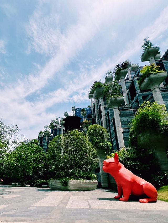 A vertical forest in the city: explore Shanghai’s 1000 trees shopping mall!