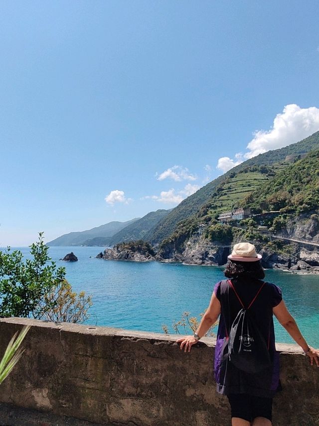 意大利五漁村～觀海巨人下的Monterosso 