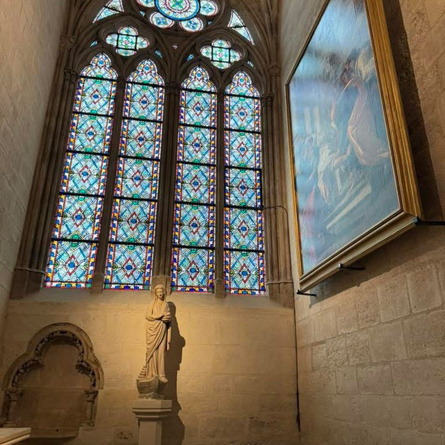 走訪巴黎聖母主教座堂（Cathédrale Notre-Dame de Paris）及莎士比亞書店