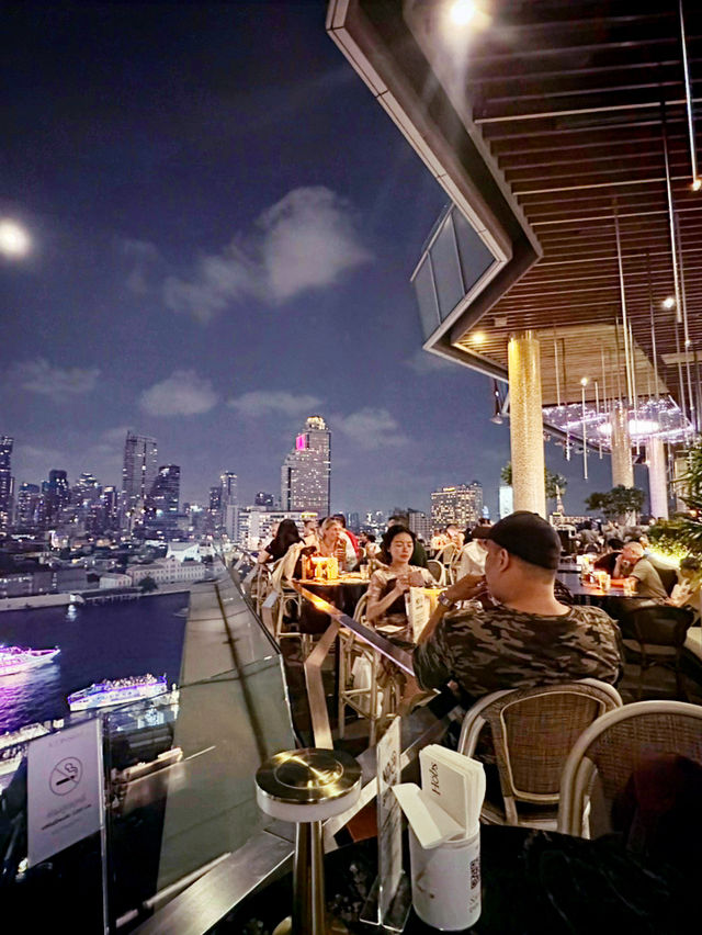 Best rooftop by Chao Praya river
