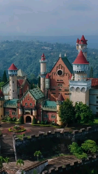 🏰 Fantasy World – The Forgotten Kingdom of Lemery