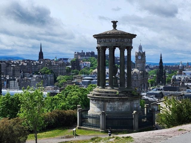 Edinburgh: Magic, History, and Vibes