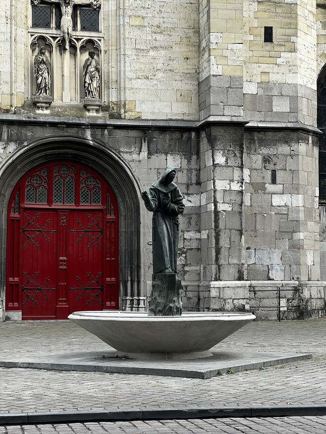 🇳🇱✨ Boschstraatkwartier – Where Industrial Soul Meets Maastricht’s Modern Heart 🏙️🧱  