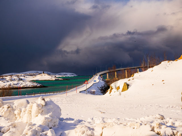  🕰️ Sommarøy – The Island That Forgot Time ❄️