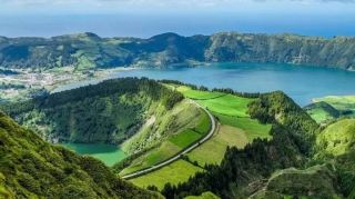 AZORES 2026: The Insider’s Guide Nobody Shares (Save This Before You Go) 🇵🇹