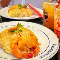 Thipsamai, the legendary pad thai in Bangkok