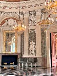 在本拉特宮，邂逅歐洲最美麗的洛可可式建築