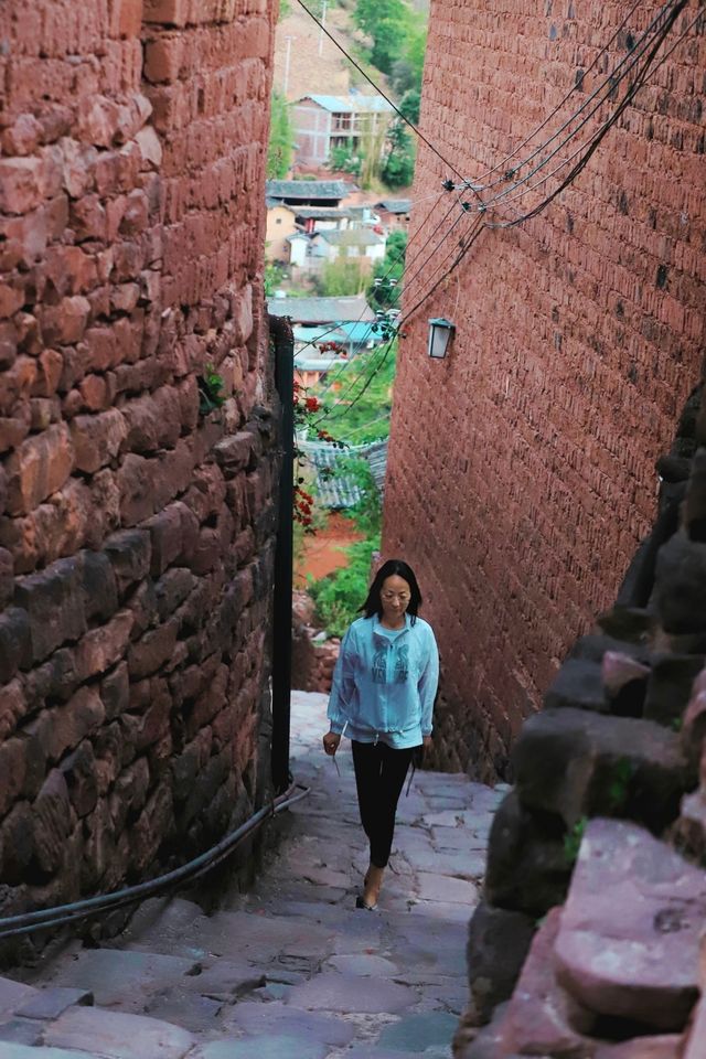 諾鄧•《蠻書》裡同名的千年古村•一個至今都活著的古村 諾鄧•《蠻書》裡同名的千年古村•一個至今都活著的古村