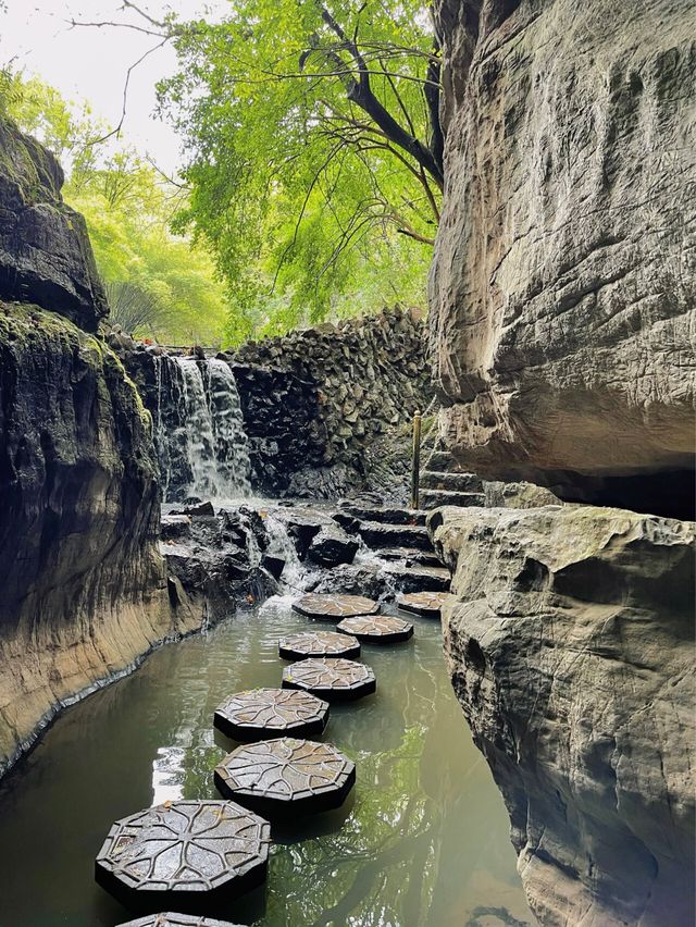 湖北武漢白雲洞夏天避暑的好去處