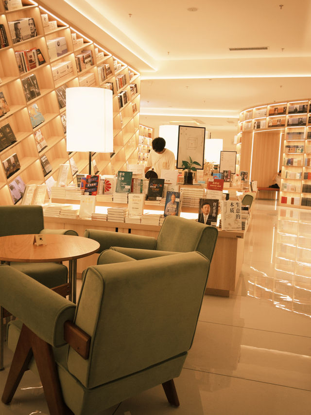 深圳福田CBD～快來這家書店發呆看書📚