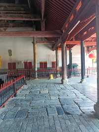 全國重點文保單位，中國唯一完整保存至今的清代知府衙門。南陽府衙始建於元朝，距今已有七百五十多年歷史。