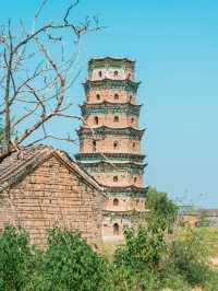 山西真厲害，田裡竟能長出國寶琉璃塔。