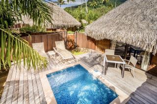 This is a great place to take photos in Tahiti: Manava Beach Resort & Spa Moorea. 