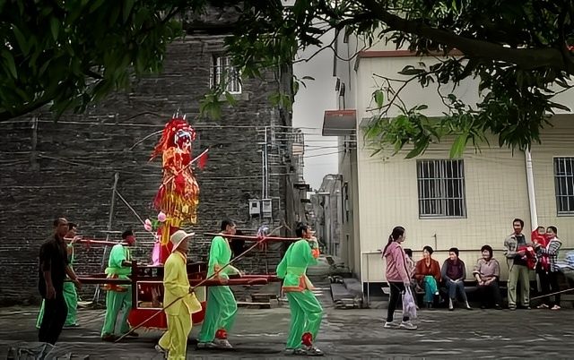 台山市斗山鎮浮月村