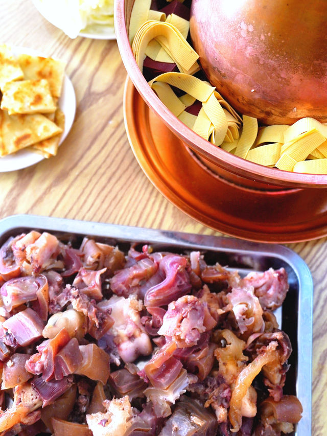 濃郁鮮香！桃園路特色牛肉湯 這一碗，真正棒！