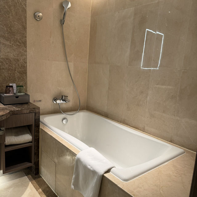 Love the Suite Upgrade #ihgrewards #ihgdiamond