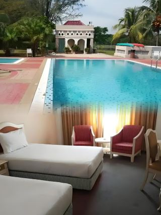 In Kulim, don't miss the Sri Malaysia Kulim Hotel, and experience a different style
