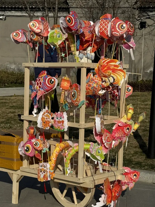 A Colorful Day Trip in Xitang Ancient Town: Feel the Sweetness of the Water Town