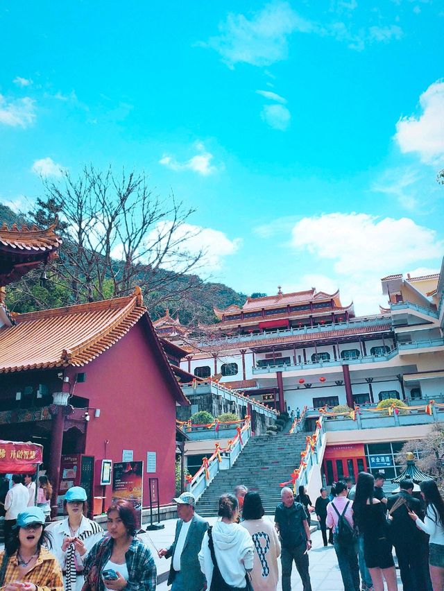 THIS TEMPLE IS WORTH HIKING 👍👍👍