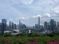 深圳蓮花山公園，登高俯瞰城市天際線🌆