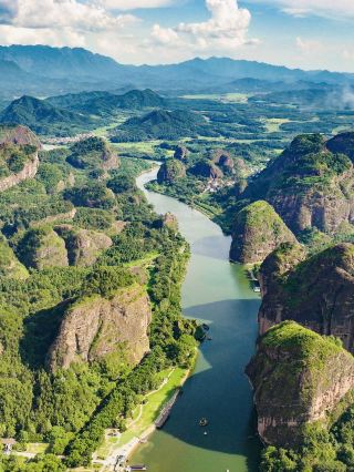 Must-Visit for May Day Holiday! Complete Guide to Longhushan