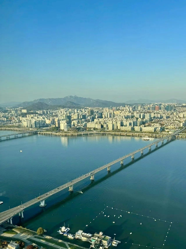 黃金時刻的高空詩篇