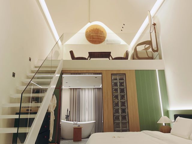 山海氤氳，聆聽時光在這座白色小屋流逝的聲音