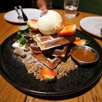 nice coffee and food