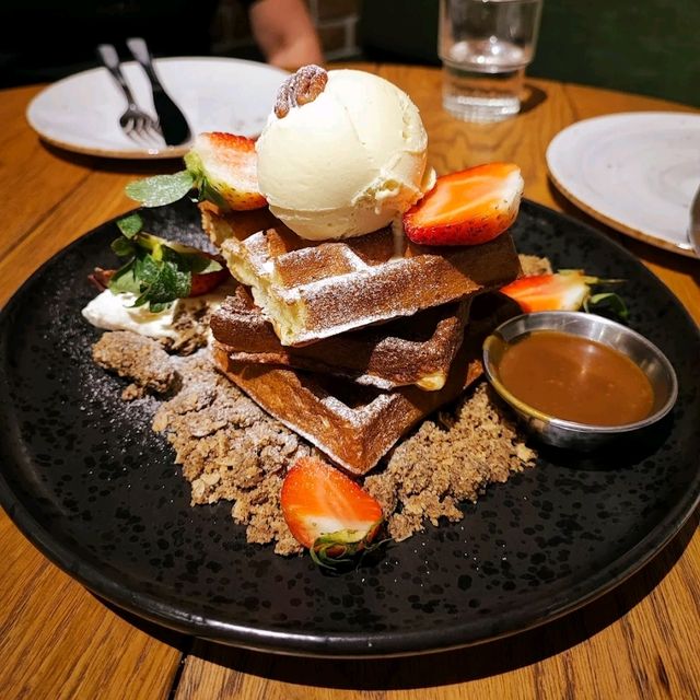 nice coffee and food