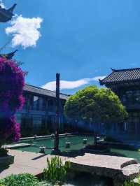 藍天白雲下的民宿拍照也太出片了吧