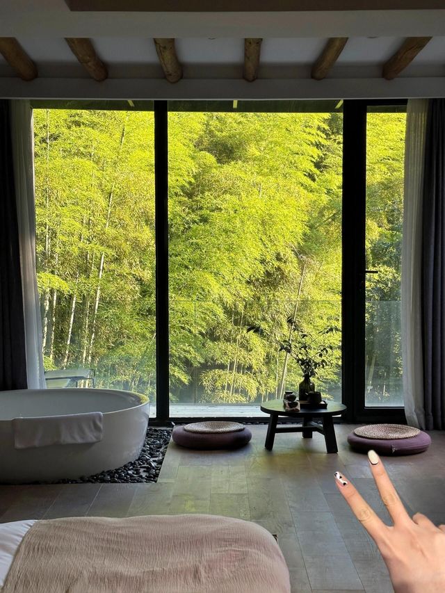 莫干山住進270°竹林私人湯池小院！太治癒了