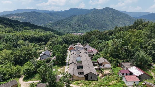 河南新縣宋沖古村