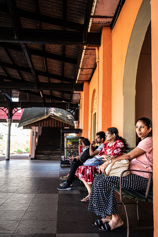 斯里蘭卡 Mount Lavinia火車站街拍