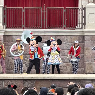 ウェッジウッド ジャスパー ディズニーミッキー & ミニー メインストリート 上海ディズニー】ミッキー&ミニーのバースデーウィーク🎂 | Trip.com 上海